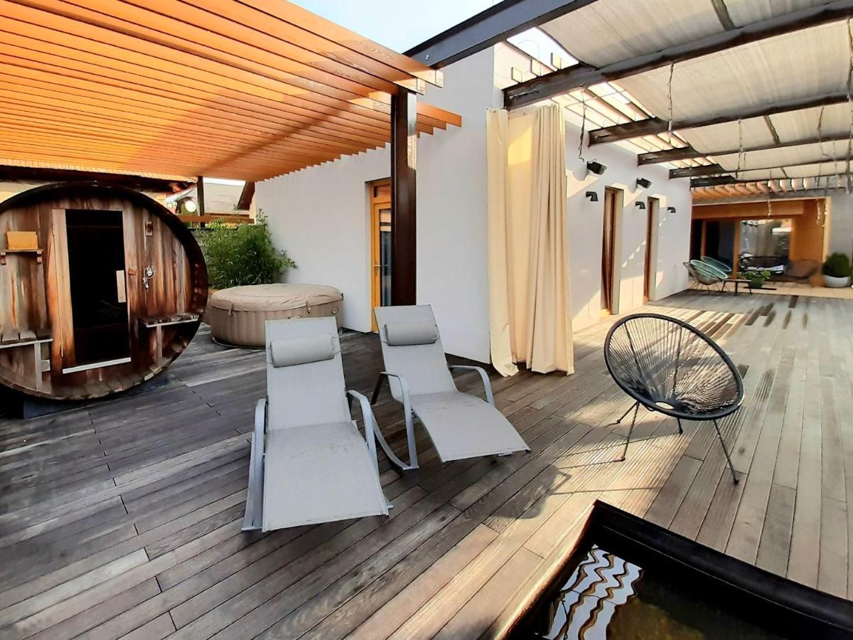 Vigeo Lounge B&B Coffee Bojnice Esterno foto